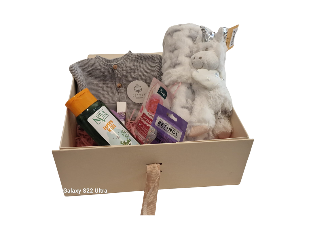 Luxury New Mom & Baby Gift Set